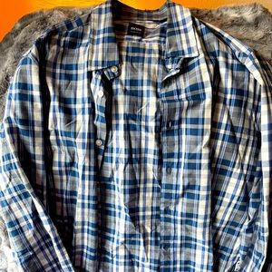 Boss regular fit size L like new